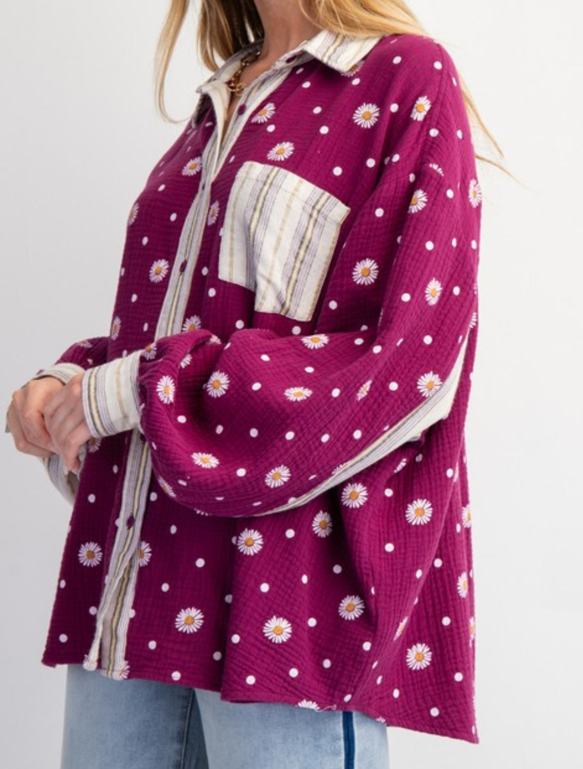 Falling Into Daisy Blooms Button Down