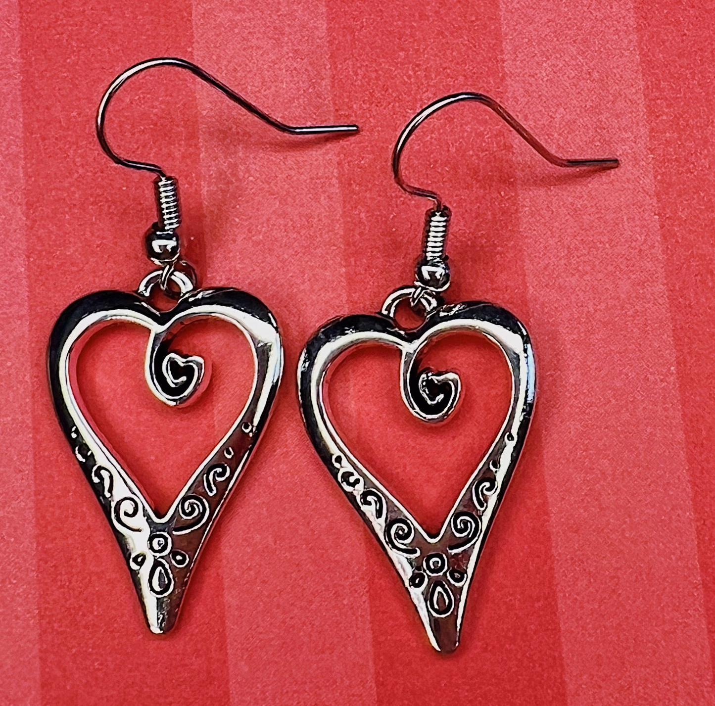 Valentines Heart Handmade Dangle Fishook Earrings