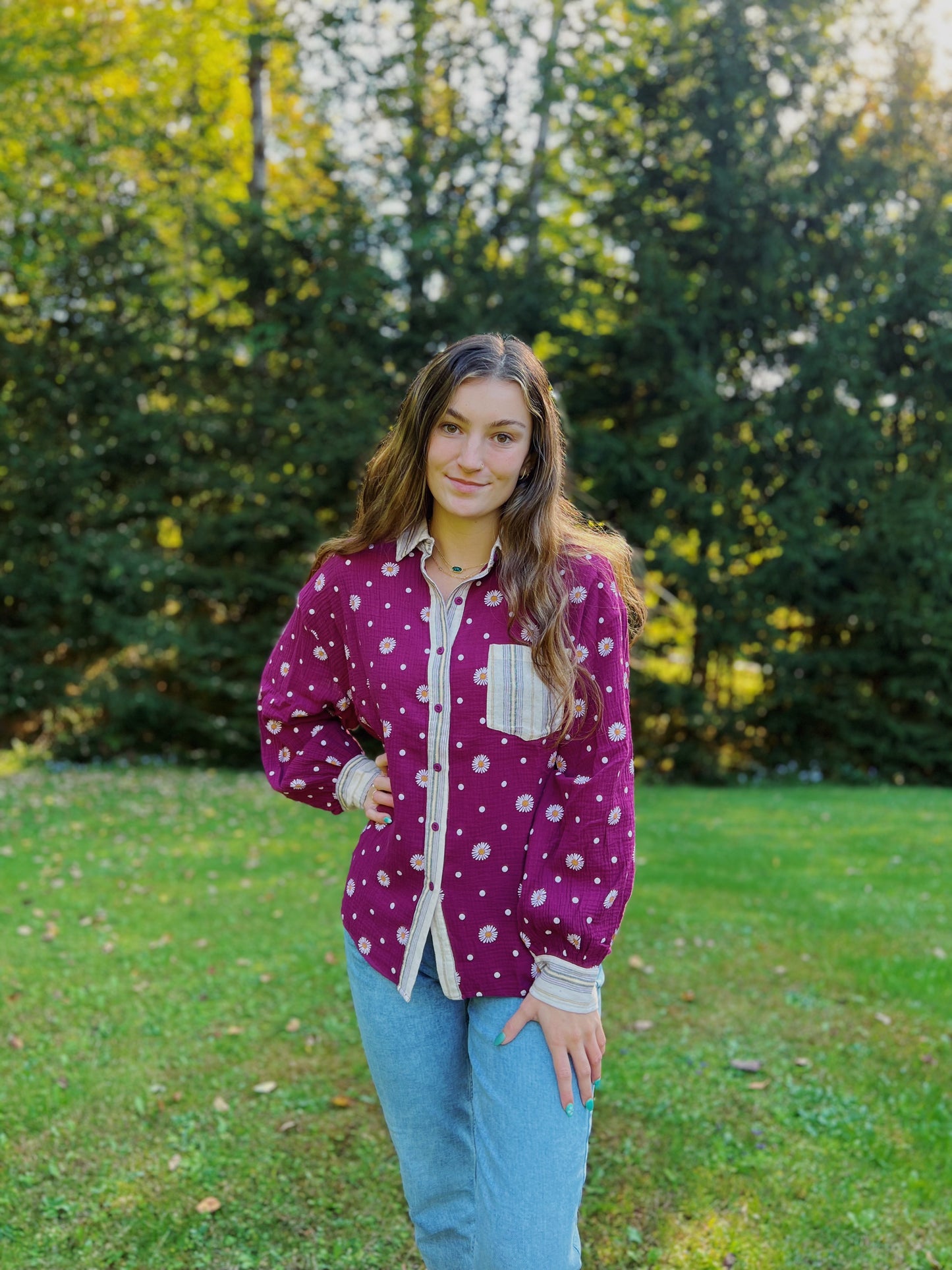 Falling Into Daisy Blooms Button Down