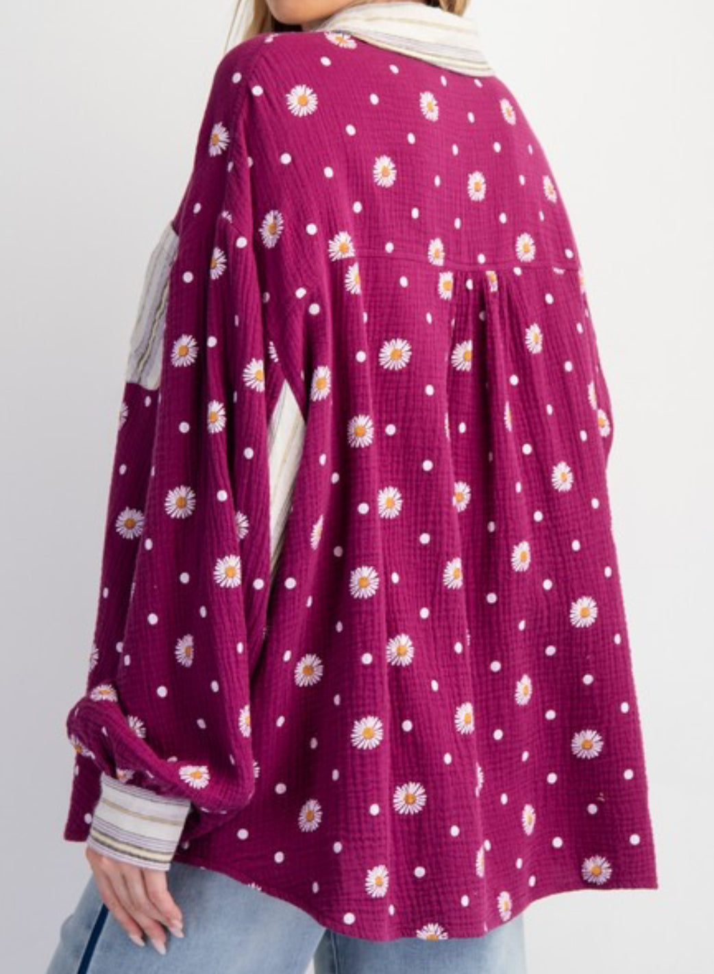Falling Into Daisy Blooms Button Down