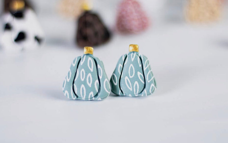 Small Pumpkin Stud Earrings