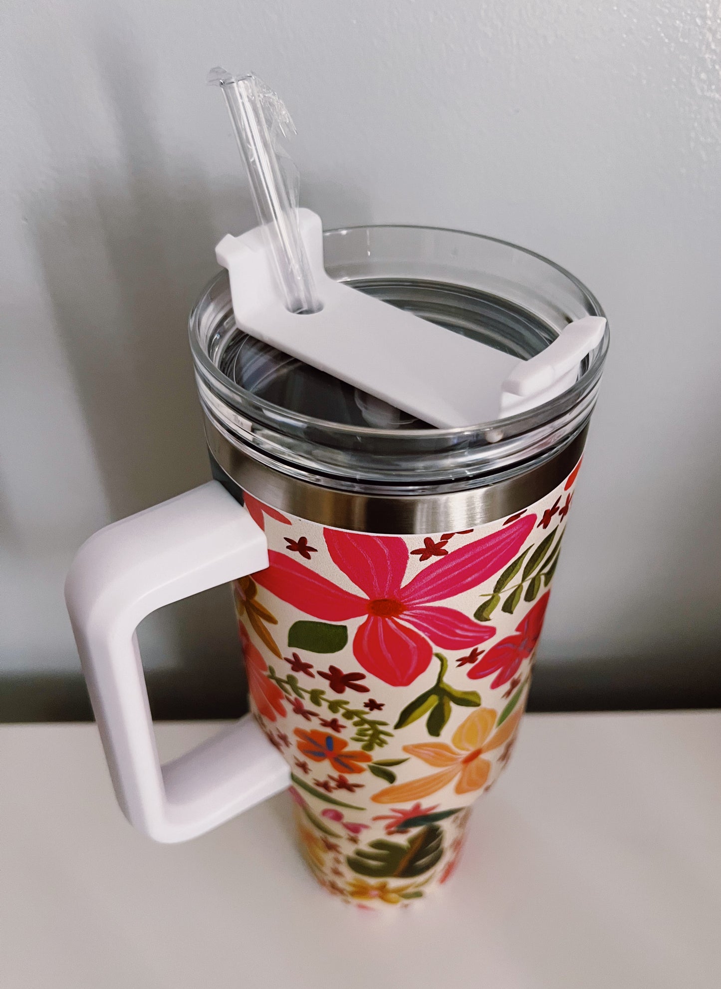 Drink Up Tropical Flowers 40 OZ Drink Tumbler With Lid and Straw