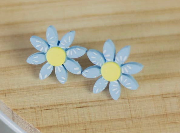 Daisy Flower Stud Clay Earrings