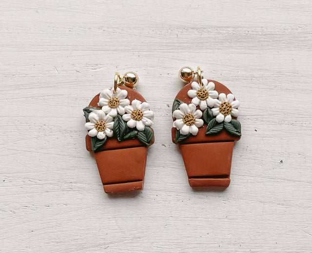 Pot of Daisies Stud Earrings