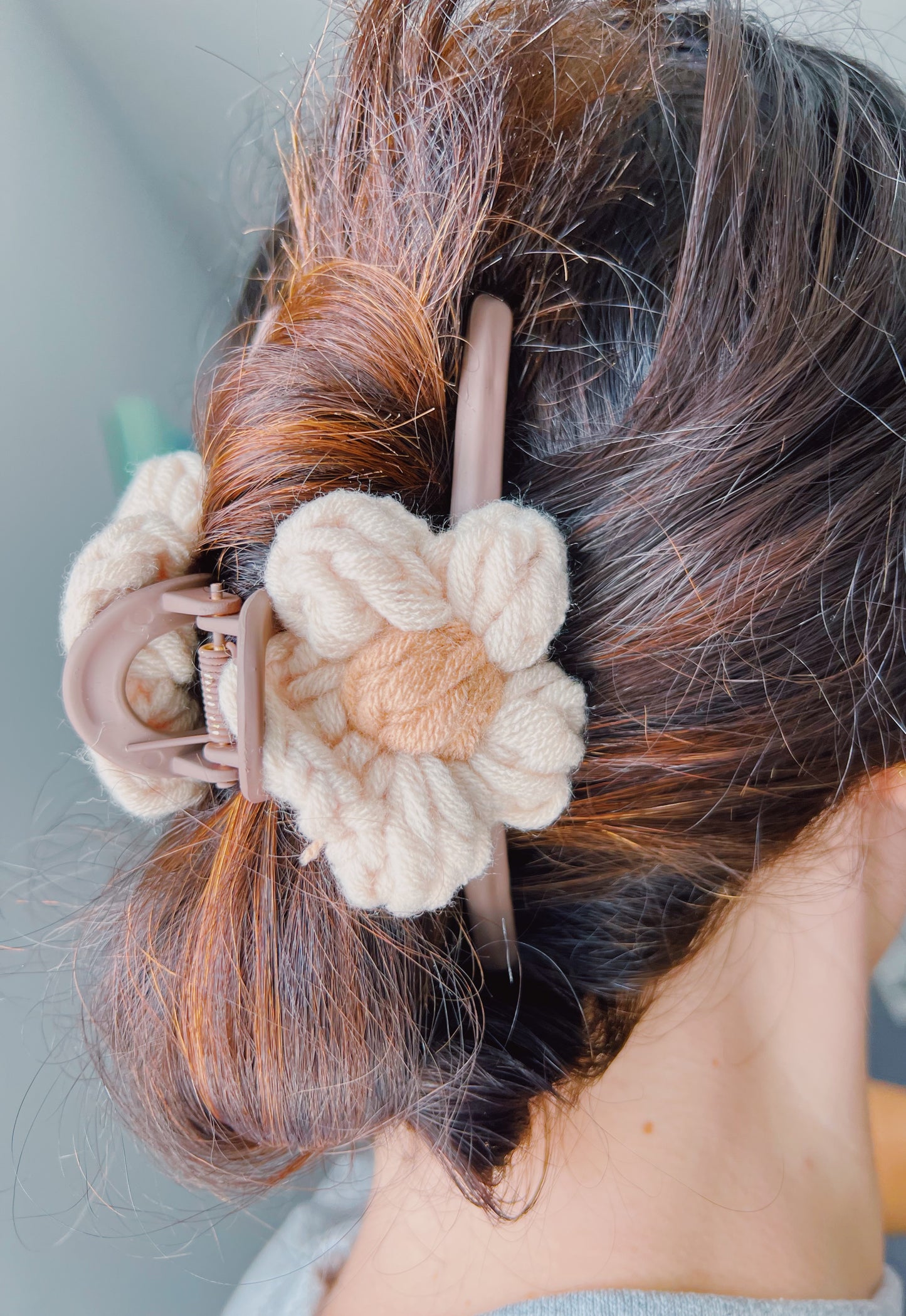 Knit Flower Claw Clip